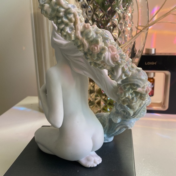 Lladro - 71078906 Figurine ADMIRATIO Breast Cancer Awareness Special Edition 🎀 - Picture 8 of 16